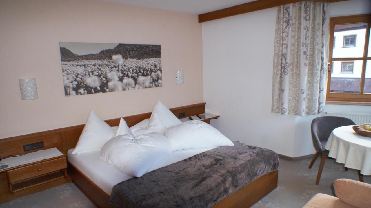 Valbella Apartment อิสชเกิล ภายนอก รูปภาพ